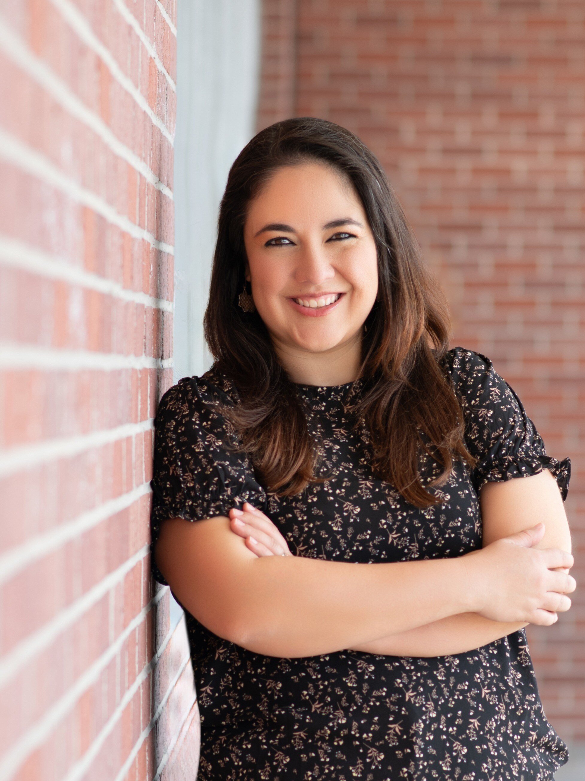 EGBI headshots Larissa-1 3_4